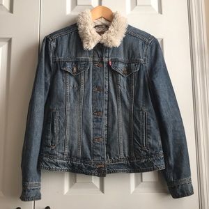 Levis woman Jacket